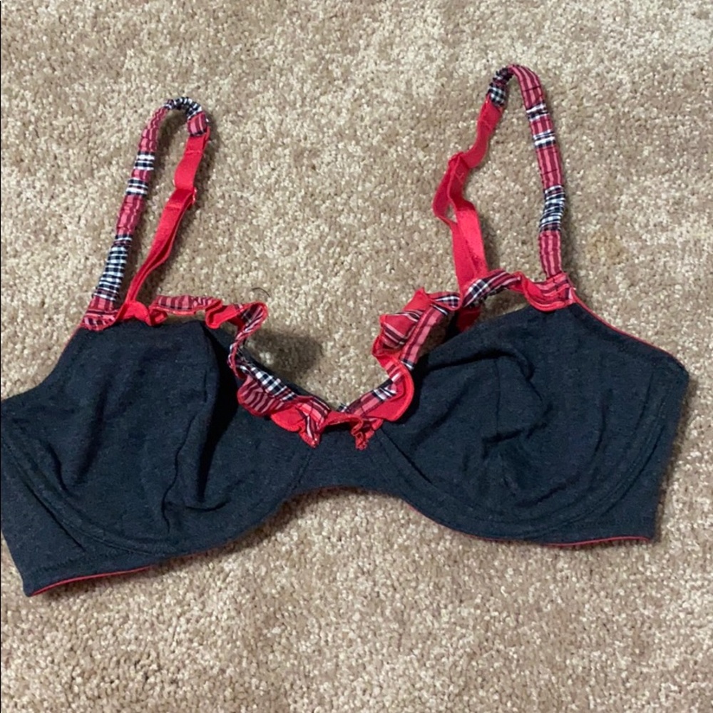Victoria’s Secret bra